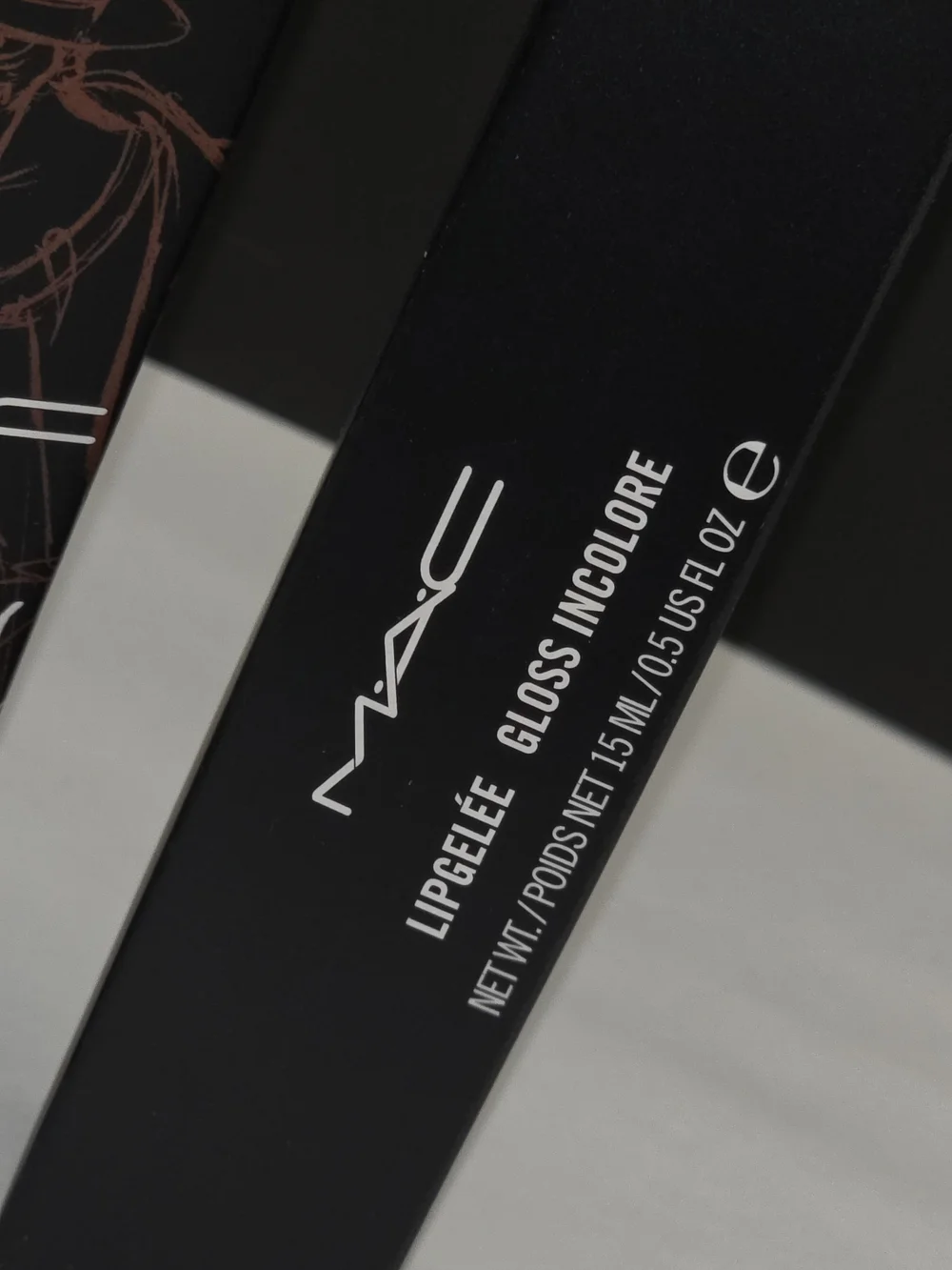 LIMITED EDITION MAC VENOMOUS VILLIANS LIPGELÉE - 
